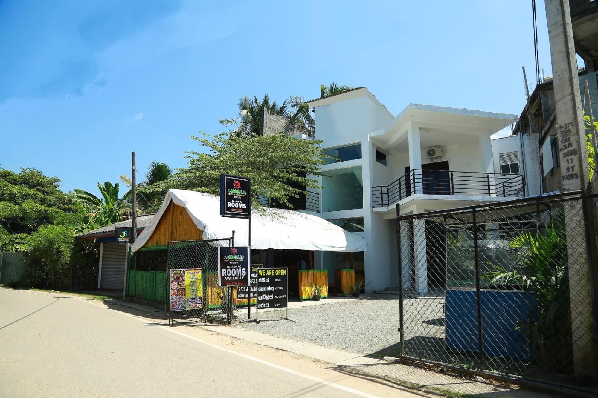 Camellia Hotel & Restaurant Mirissa Exterior photo